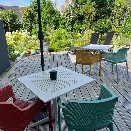Lavally House Guest house